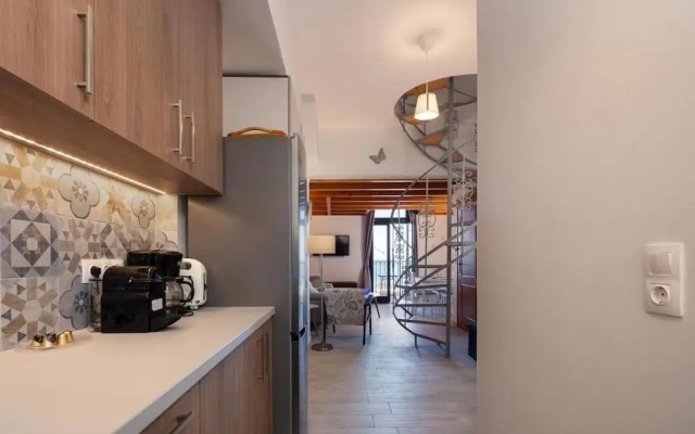 Fortezza Sea Breeze Anne-2BR with view