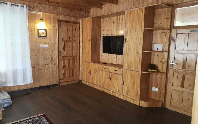 Heaven Inn Manali