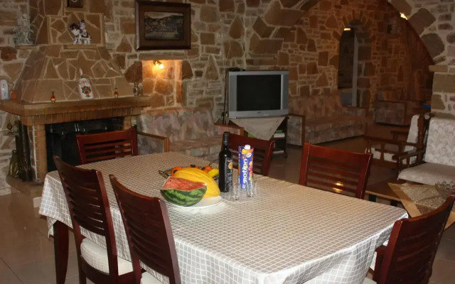Villa Fabrika