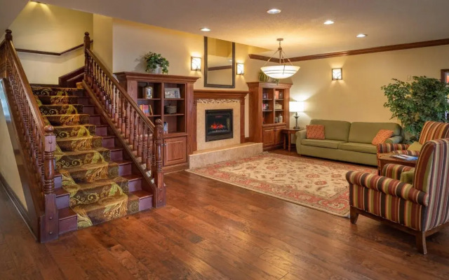 Country Inn & Suites by Radisson, Charleston South, WV