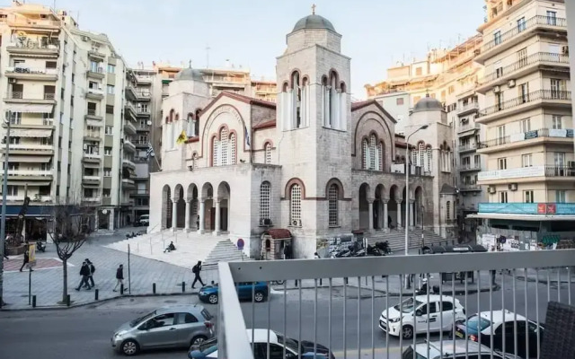 Petit 2 Thessaloniki