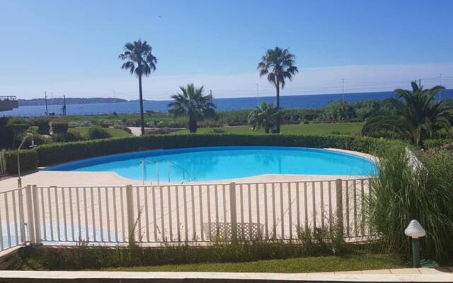 Appartement Juan-les-Pins antibes piscine et mer a 200m
