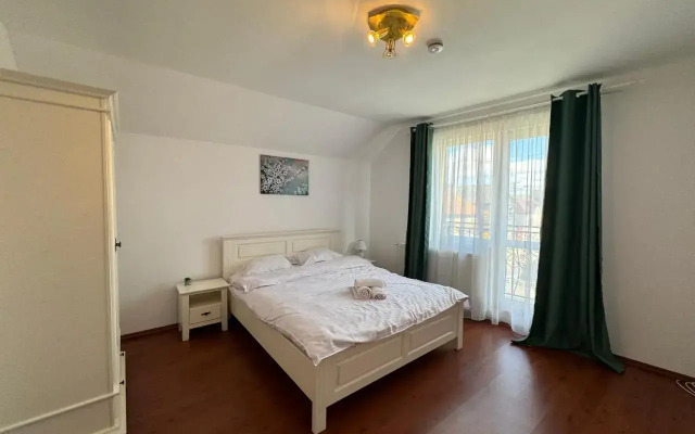 FLH - MIRA Apartments