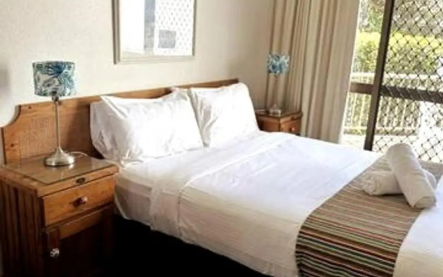 2 Bedroom Private Unit - Alexandria Apartments