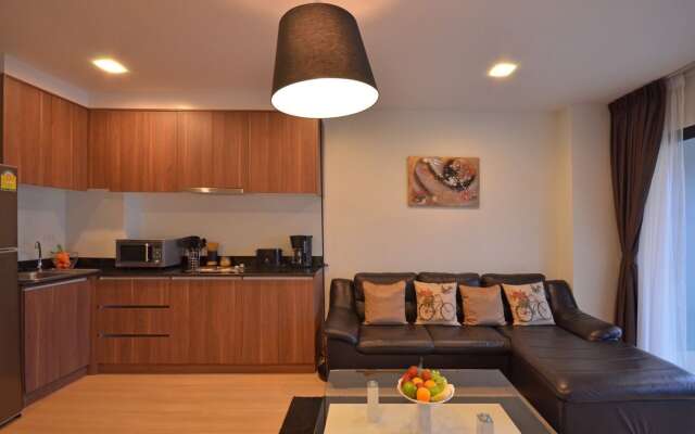 Golden Manora Hotel Bangtao Beach