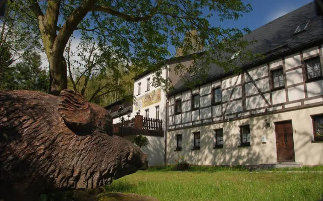 Waldgasthof & Hotel Am Sauwald