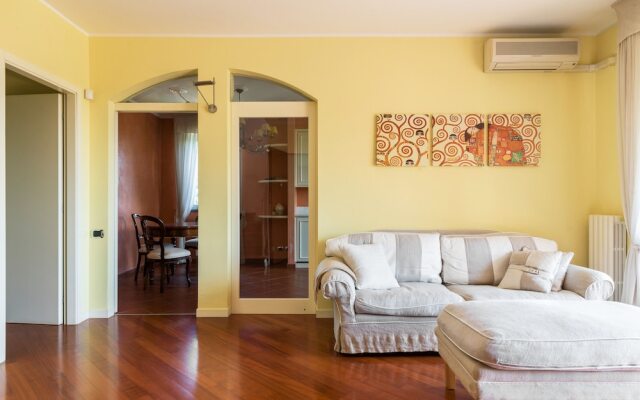 Home at Hotel Arese Vismara Apt