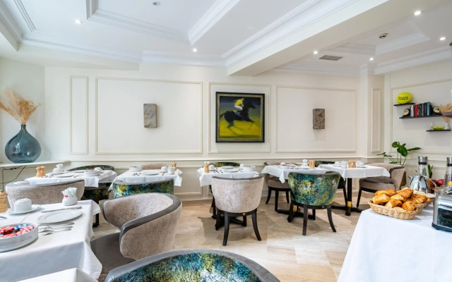 Queens Boutique Hotel