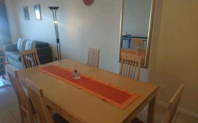 Nottingham Square by CTHA