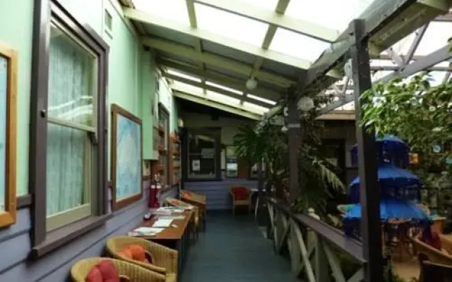 Albany Discovery Inn