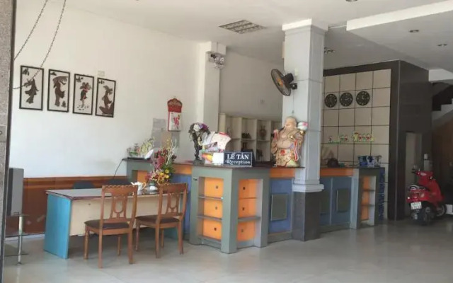 Son Long Hotel