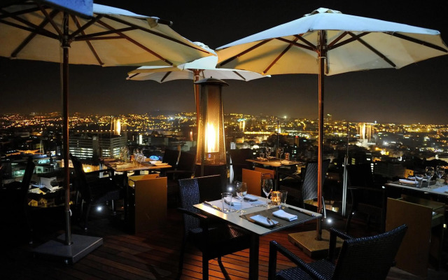 Hotel Dom Henrique Downtown