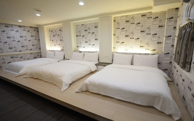 HeYue Hotel