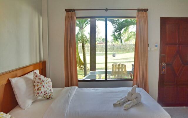 Klongdao Beach Resort