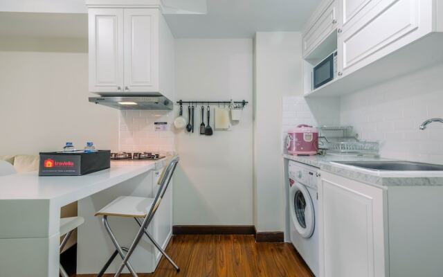 Spacious and Modern 2BR Springlake Summarecon Bekasi Apartment