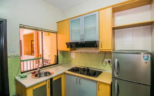 Marina Travellers Suite Marina Court