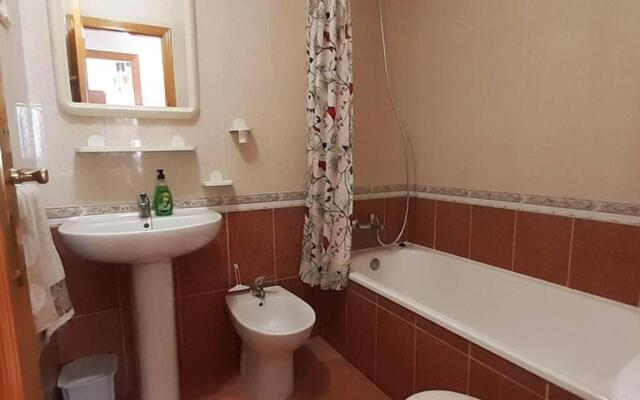 Cozy Holiday @ 3BR Apt Near Beach Promenade!