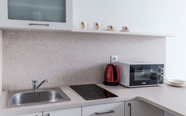 Chlodna 15 Apartment