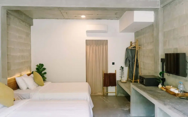 Larimar Hotel and Resort