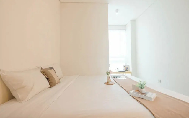 Good Location 2Br Apartment At Woodland Park Residence