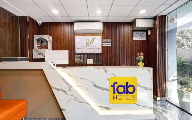 Fabhotel La Corporate Suite