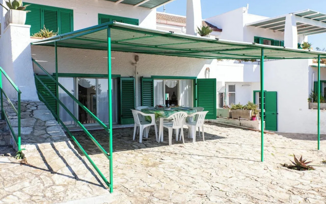 Villa Giorgisa Casale pool sea view