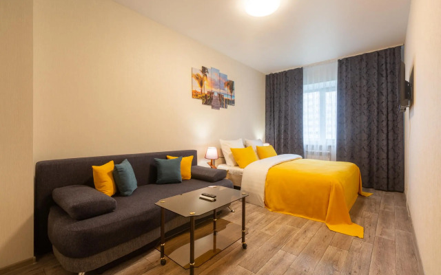 Пять звезд на Ленина 23