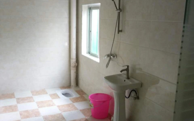 Fuhua Cards Hostel