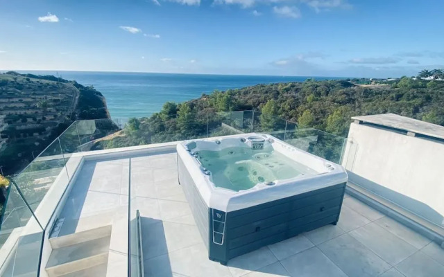 Villa Centeanes Luxury Villa Enviable Position s