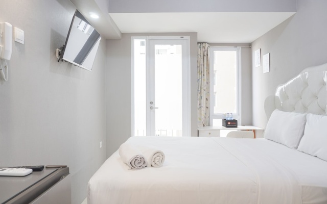Simply And Cozy Living Studio At Tokyo Riverside Pik 2 Apartment – Guest Rooms – Jakarta