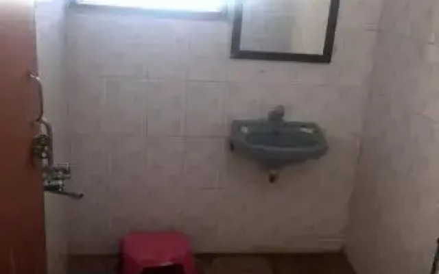 Sairatna Hotel
