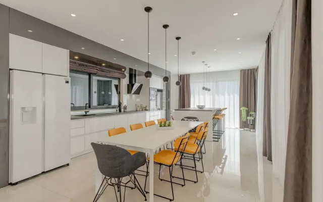 Villa Luna Podstrana