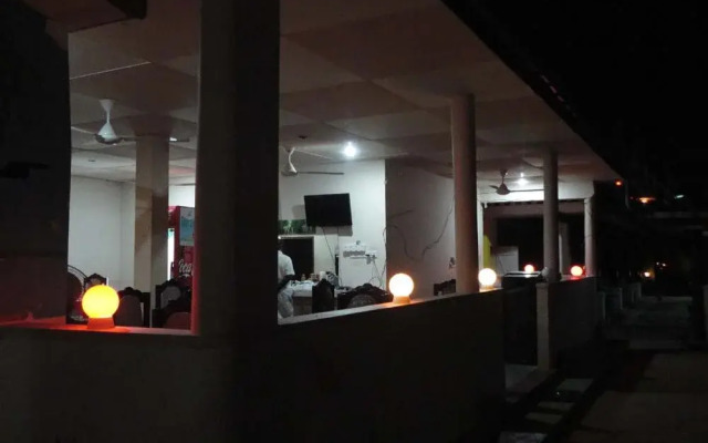 Deans Beach Hotel