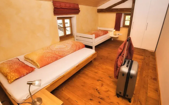 Oberprill Modern Retreat