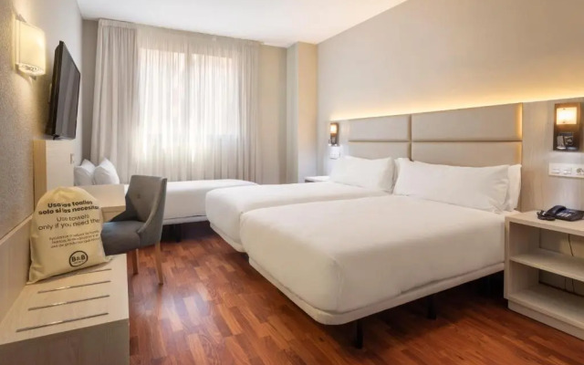Hotel Zaragoza Royal