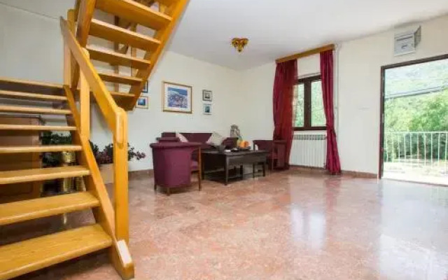 Apartment Macan