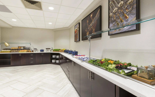 DoubleTree Suites by Hilton Nashville Airport