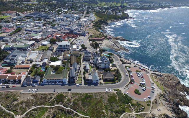 Harbour House Hotel