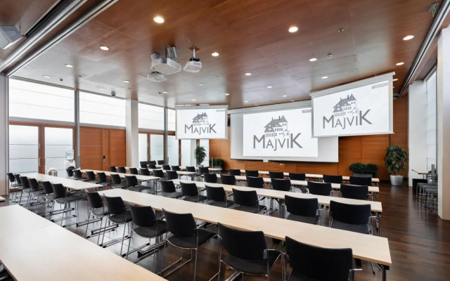 Hotel Majvik
