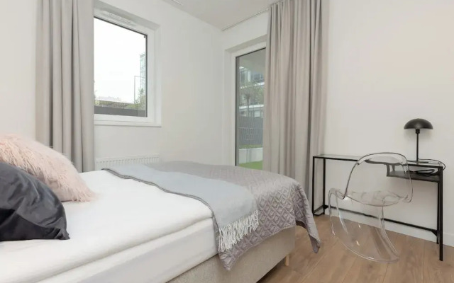 LUX Domaniewska by Renters Prestige