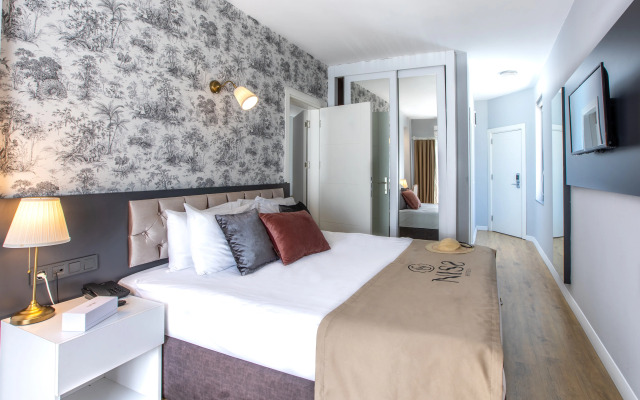 Niss Lara Hotel