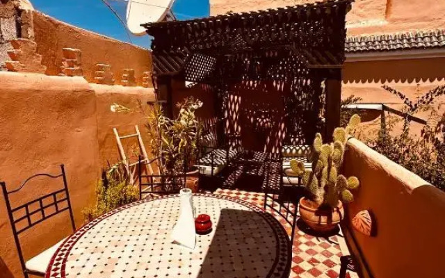 riad msholidays - privatisé jusqu'à 6 personnes - bassin