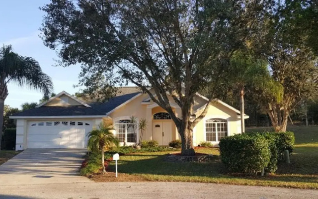 5 Bedroom Platinum Home With Games Room and Spa