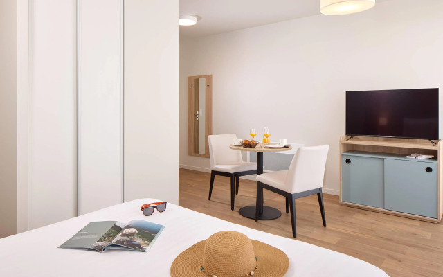 Quality Suites Cherbourg