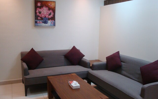 Awali Rose Hotel Suites