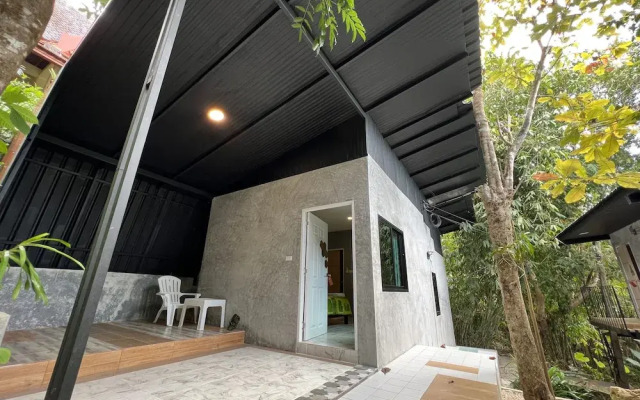 Ton Pling Khao Lak Villa
