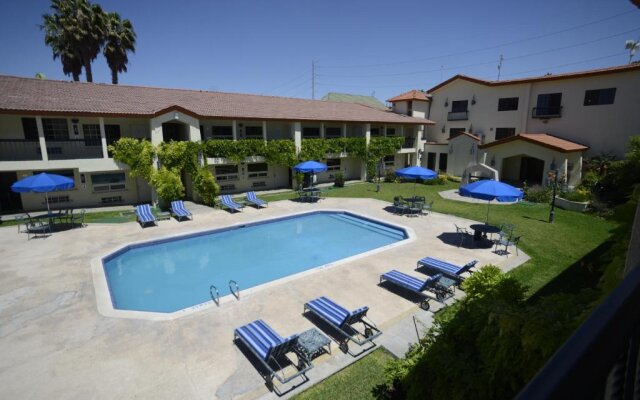 Quinta Dorada Hotel and Suites