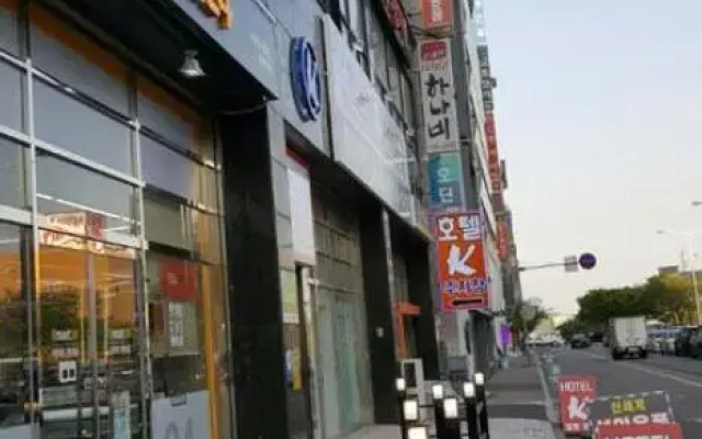 Hotel K