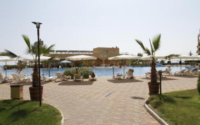 Menada Grand Resort Apartments