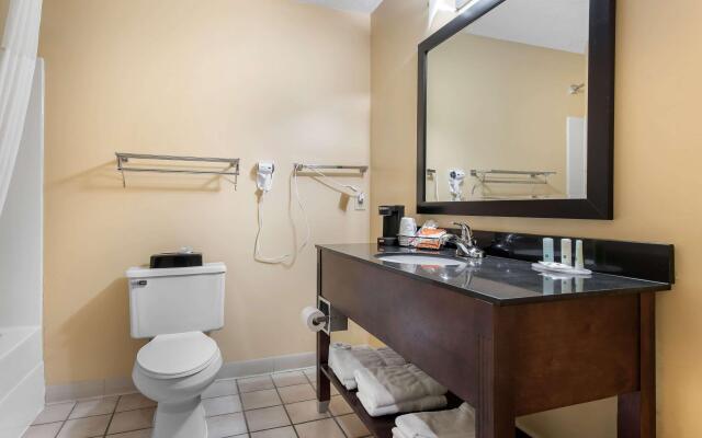 Quality Inn & Suites Lebanon I-65